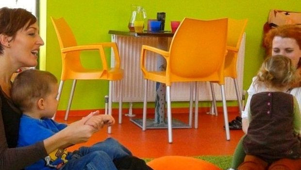 Babysitter - au pair tanfolyam - Homehelpers.eu